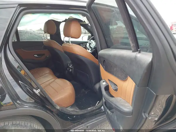 WDC0G8DB7LF733843 2020 MERCEDES-BENZ GLC - Image 8
