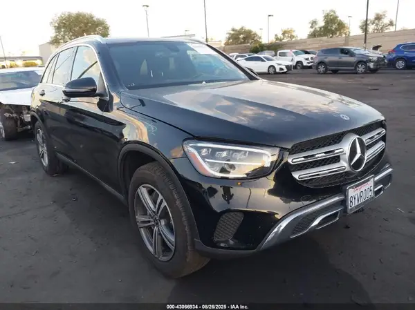 WDC0G8DB8LF723953 2020 MERCEDES-BENZ GLC - Image 1
