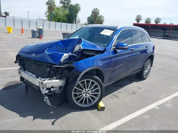 WDC0G8DB9LF706109 2020 MERCEDES-BENZ GLC - Image 2