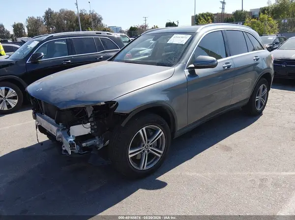 WDC0G8DB9LF749364 2020 MERCEDES-BENZ GLC - Image 2