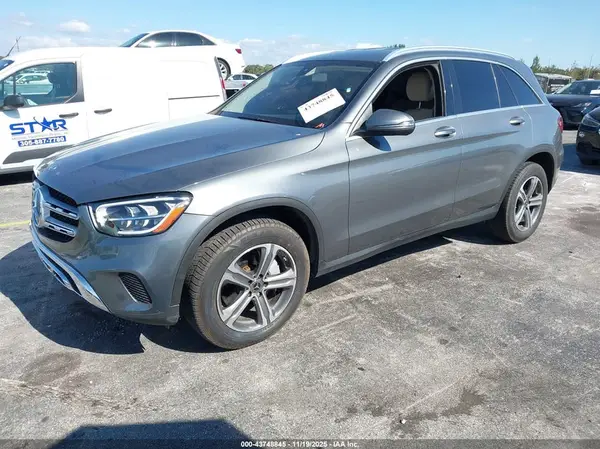 WDC0G8DBXLF749132 2020 MERCEDES-BENZ GLC - Image 2