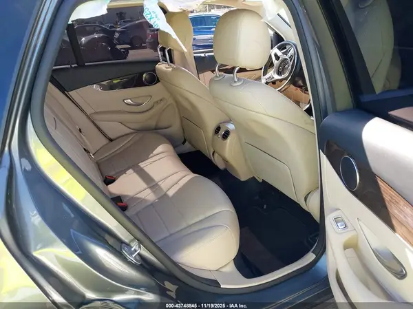 WDC0G8DBXLF749132 2020 MERCEDES-BENZ GLC - Image 8