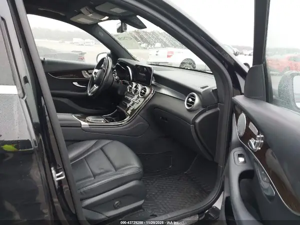 2020 MERCEDES-BENZ GLC IAAI lot 43729258 auction photo 5