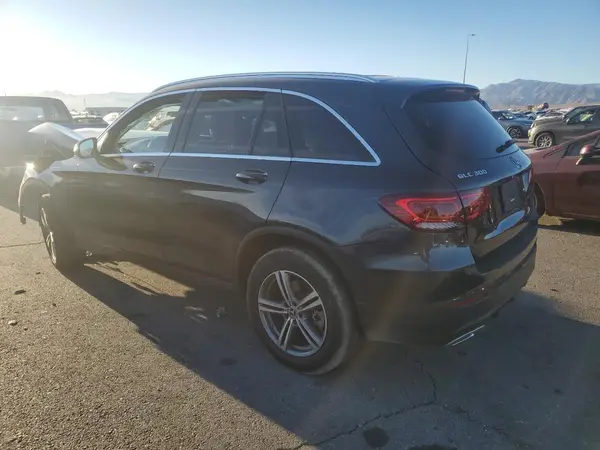WDC0G8EB0LF747629 2020 MERCEDES-BENZ GLC - Image 2
