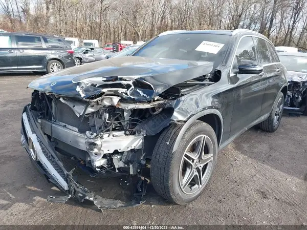WDC0G8EB1LF700335 2020 MERCEDES-BENZ GLC - Image 2