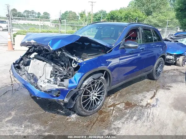 WDC0G8EB1LF705695 2020 MERCEDES-BENZ GLC - Image 2