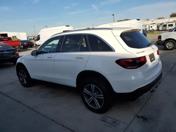 WDC0G8EB1LF710153 2020 MERCEDES-BENZ GLC - Image 2