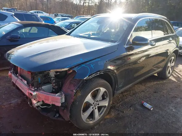 WDC0G8EB1LF729169 2020 MERCEDES-BENZ GLC - Image 2
