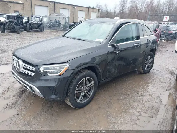 WDC0G8EB3LF674174 2020 MERCEDES-BENZ GLC - Image 2
