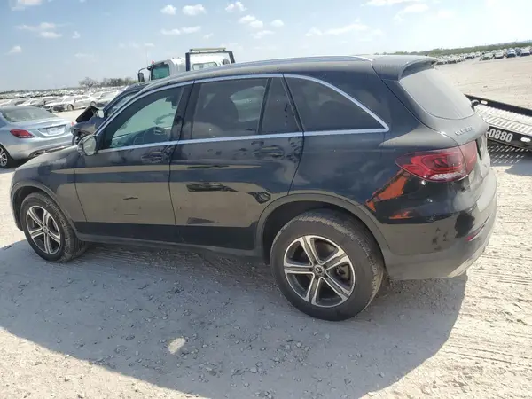 WDC0G8EB3LF710946 2020 MERCEDES-BENZ GLC - Image 2