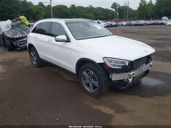 WDC0G8EB3LF723132 2020 MERCEDES-BENZ GLC - Image 1
