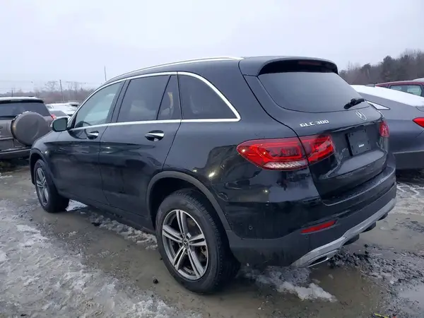 WDC0G8EB3LF723552 2020 MERCEDES-BENZ GLC - Image 2