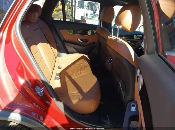 WDC0G8EB3LF746118 2020 MERCEDES-BENZ GLC - Image 8