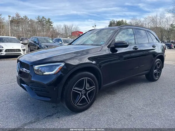 WDC0G8EB4LF689590 2020 MERCEDES-BENZ GLC - Image 2