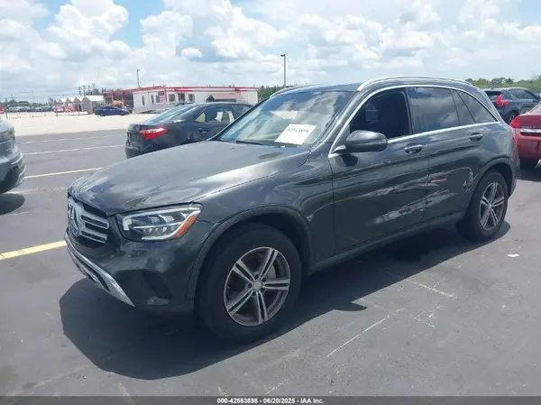 WDC0G8EB5LF702511 2020 MERCEDES-BENZ GLC - Image 2