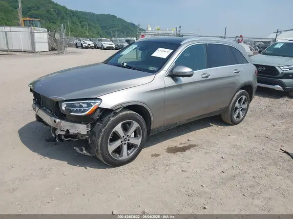 WDC0G8EB6LF692670 2020 MERCEDES-BENZ GLC - Image 2