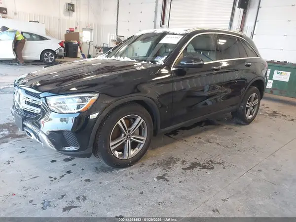 WDC0G8EB6LF732049 2020 MERCEDES-BENZ GLC - Image 2