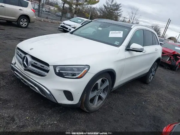 WDC0G8EB6LF743228 2020 MERCEDES-BENZ GLC - Image 2