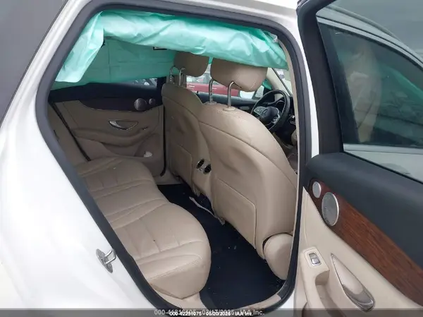 WDC0G8EB6LF743228 2020 MERCEDES-BENZ GLC - Image 8