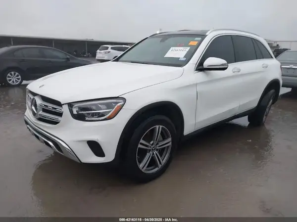 WDC0G8EB7LF701070 2020 MERCEDES-BENZ GLC - Image 2