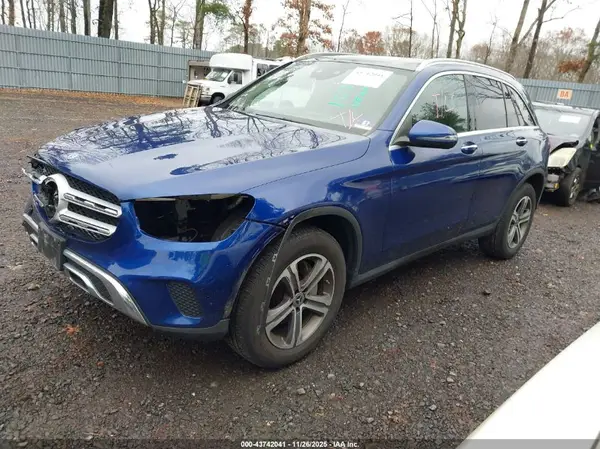 WDC0G8EB8LF680195 2020 MERCEDES-BENZ GLC - Image 2