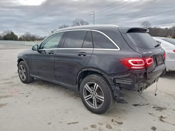 WDC0G8EB8LF692122 2020 MERCEDES-BENZ GLC - Image 2