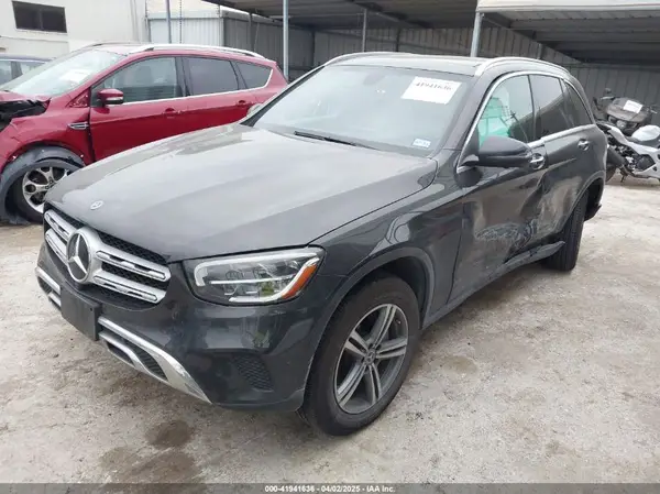 WDC0G8EB8LF709811 2020 MERCEDES-BENZ GLC - Image 2