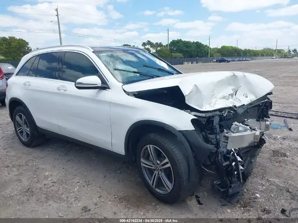 WDC0G8EB8LF719870 2020 MERCEDES-BENZ GLC - Image 1