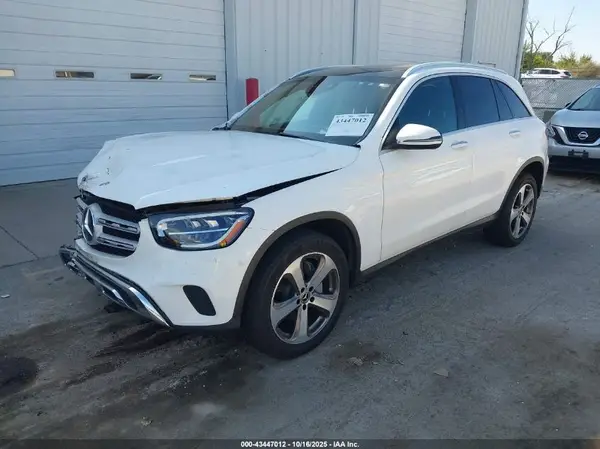 WDC0G8EB8LF721506 2020 MERCEDES-BENZ GLC - Image 2