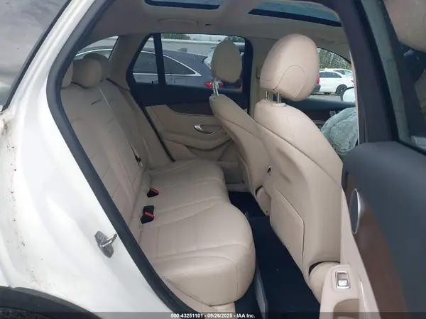 WDC0G8EB8LF721571 2020 MERCEDES-BENZ GLC - Image 8
