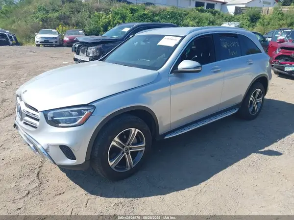 WDC0G8EB8LF738564 2020 MERCEDES-BENZ GLC - Image 2