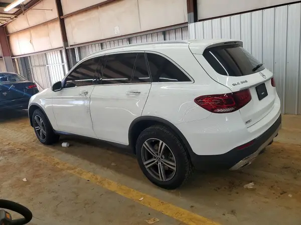 WDC0G8EB9LF686491 2020 MERCEDES-BENZ GLC - Image 2