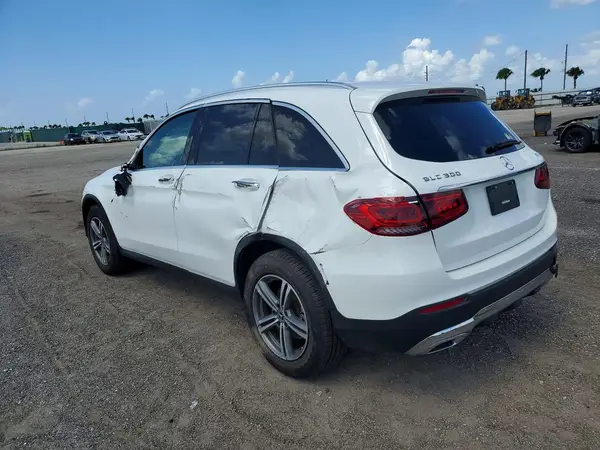 WDC0G8EBXLF701242 2020 MERCEDES-BENZ GLC - Image 2