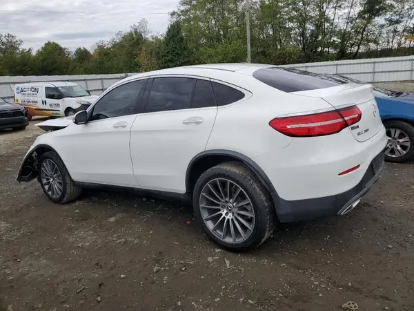 WDC0J4KB1HF246710 2017 MERCEDES-BENZ GLC - Image 2