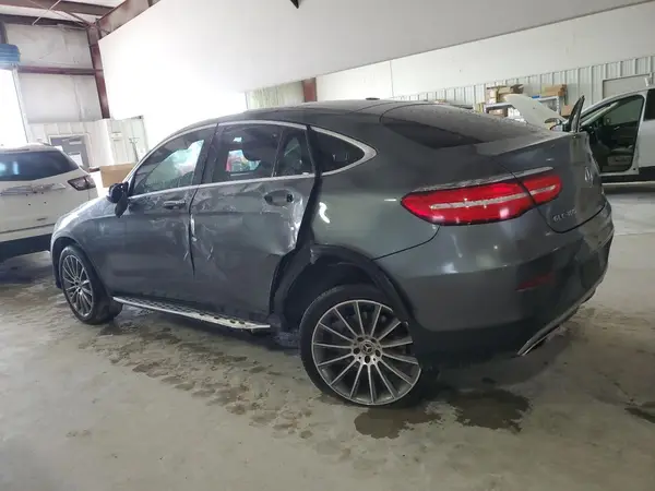 WDC0J4KB1JF349924 2018 MERCEDES-BENZ GLC - Image 2