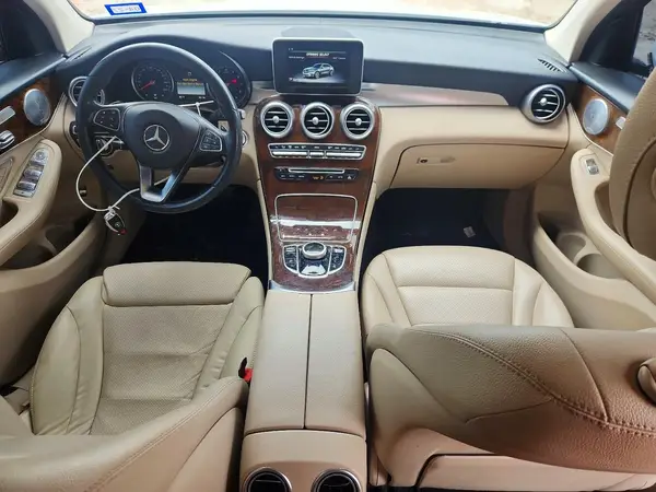 WDC0J4KB1KF640571 2019 MERCEDES-BENZ GLC - Image 8