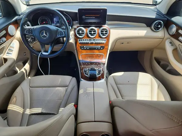 WDC0J4KB2JF389672 2018 MERCEDES-BENZ GLC - Image 8