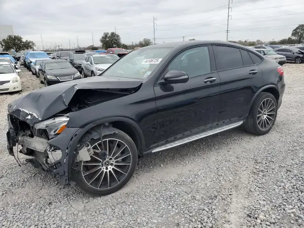 WDC0J4KB2JF400671 2018 MERCEDES-BENZ GLC - Image 1