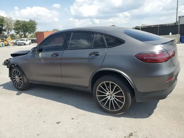 WDC0J4KB2KF518396 2019 MERCEDES-BENZ GLC - Image 2