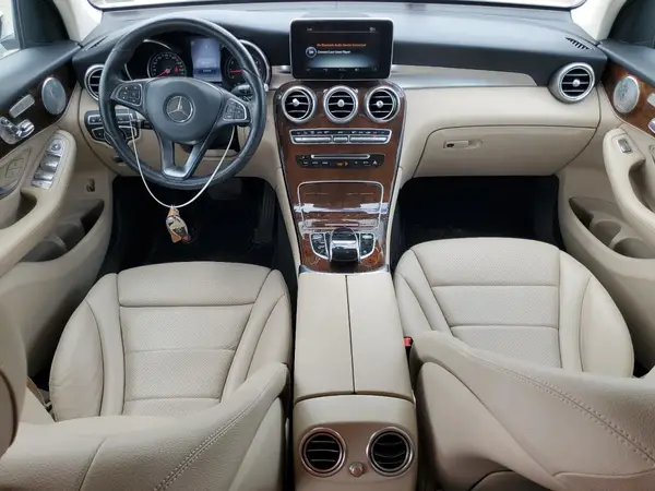 WDC0J4KB3HF185117 2017 MERCEDES-BENZ GLC - Image 8