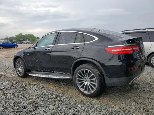 WDC0J4KB3HF288005 2017 MERCEDES-BENZ GLC - Image 2