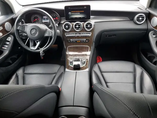WDC0J4KB3HF288005 2017 MERCEDES-BENZ GLC - Image 8