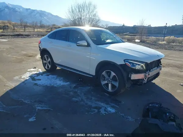WDC0J4KB5HF239291 2017 MERCEDES-BENZ GLC - Image 1