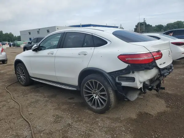 WDC0J4KB6HF262630 2017 MERCEDES-BENZ GLC - Image 2