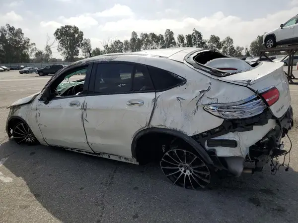 WDC0J4KB6JF344024 2018 MERCEDES-BENZ GLC - Image 2