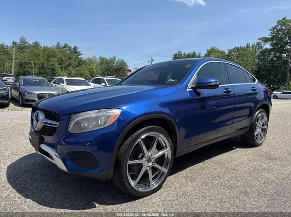 WDC0J4KB7HF196539 2017 MERCEDES-BENZ GLC - Image 2