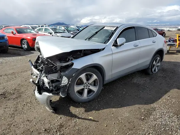WDC0J4KB8KF577694 2019 MERCEDES-BENZ GLC - Image 1