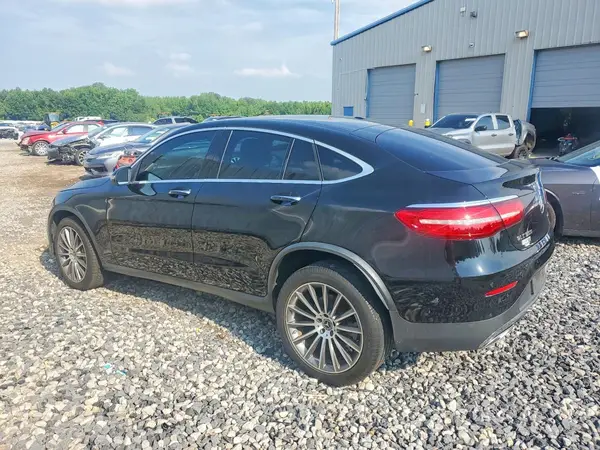 WDC0J4KB9JF420495 2018 MERCEDES-BENZ GLC - Image 2