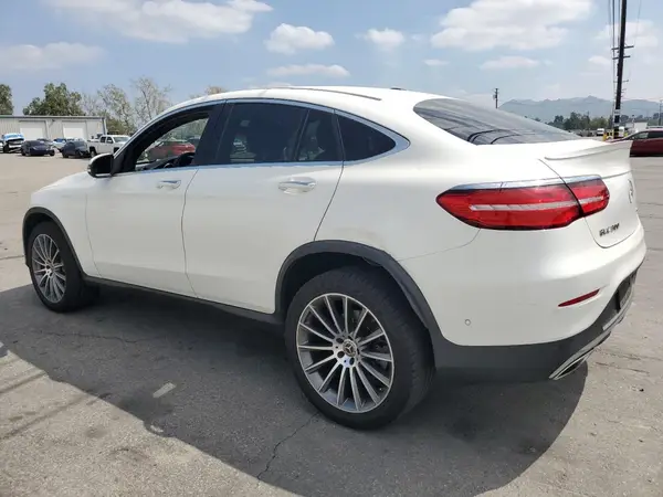 WDC0J4KBXKF560217 2019 MERCEDES-BENZ GLC - Image 2