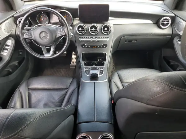 WDC0J4KBXKF560217 2019 MERCEDES-BENZ GLC - Image 8